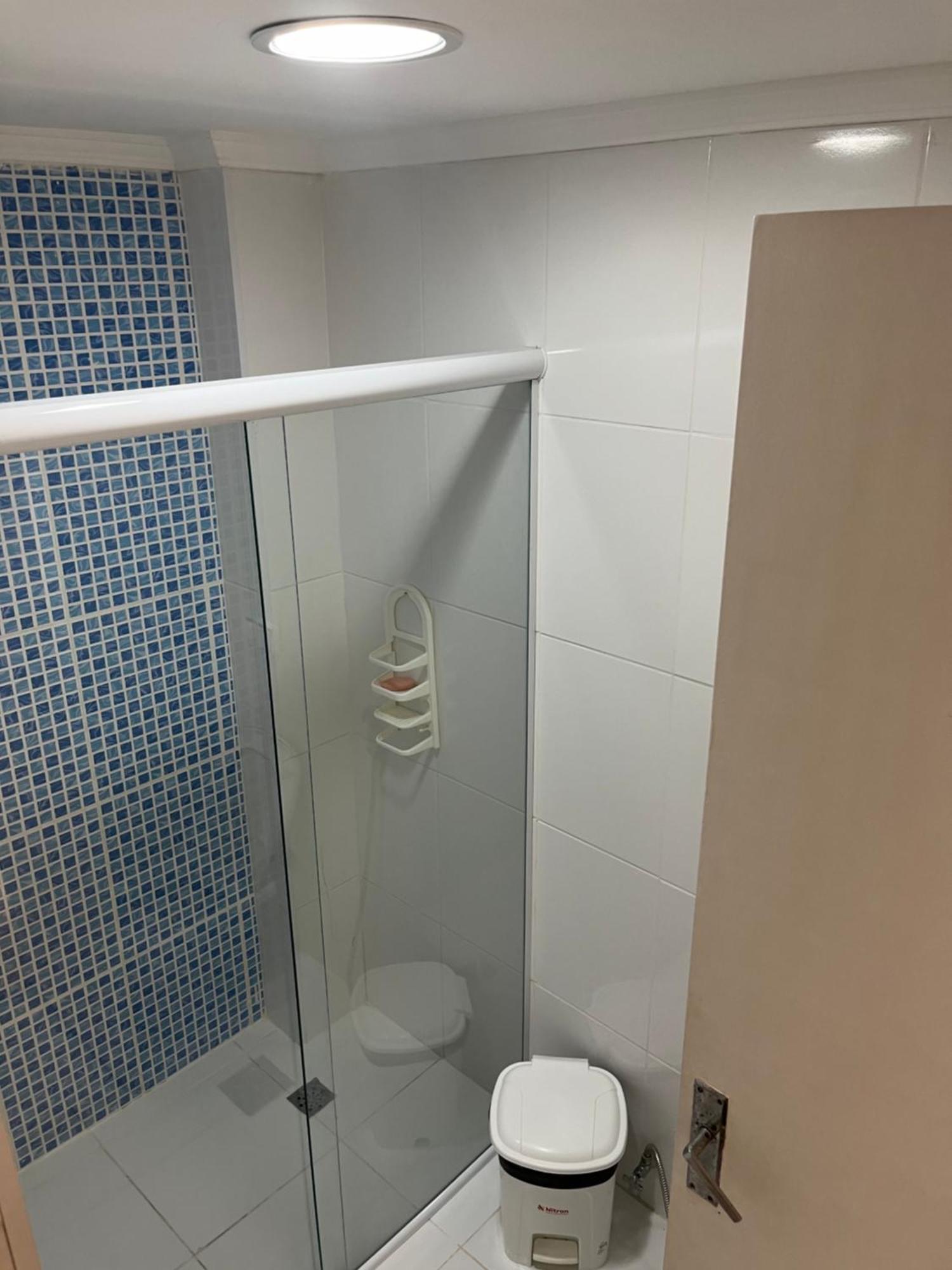 Lindo Apto 3 Qtos, A 350 Mtrs Da Enseada Com Servico De E Portaria 24 Hrs Prox Casa Grande Hotel, Hipermercados, Farmacias Bancos Guaruja